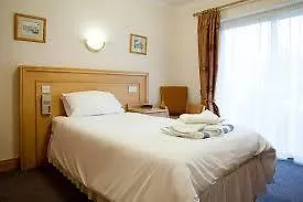 *** Guest house East West Property Aberdeen United Kingdom